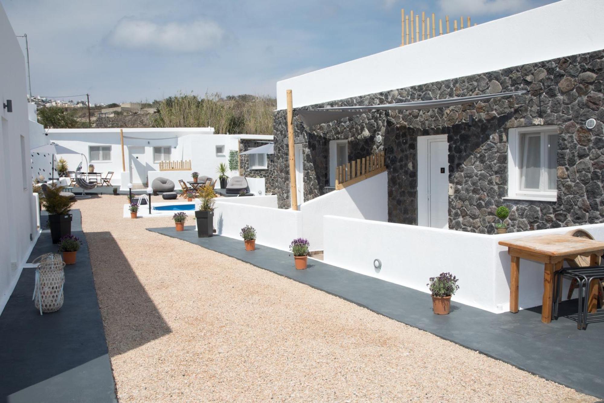 Village Anto Fira Exterior photo